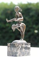 milo - sculptuur, spelende kinderen haasje over - 28 cm - brons marmer