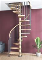 Hoogwaardige wenteltrap Vega van massief beukenhout