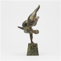 Beeld, NO RESERVE PRICE - Patinated Voluptuous Balancing Lady Statue - 30 30 - Brons