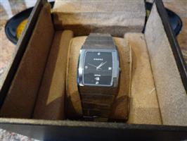 ESSENCE  Herenhorloge