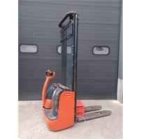 Diversen Linde, BT stapelaars L10