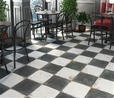 Landelijke plavuizen zwart en wit 33x33 rustiek