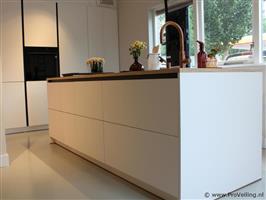 Online Veiling: Artego eilandkeuken Feel met apparatenwand