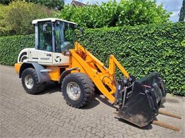 Schaeff skl834 wiellader shovel terex tl80