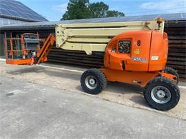 JLG 450 AJ hoogwerker