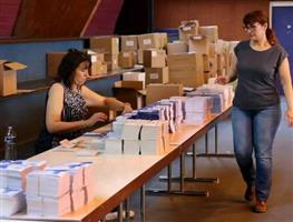   Vacature voor het verpakken van folders