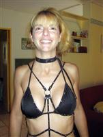 Zoek jij een spannende milf?