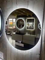 AKTIE!  Badkamerspiegel Led+Verwarming Nú € 95,-
