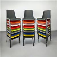 Stapelstoelen VOORRAAD kantinestoelen kuipstoelen