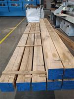 200X200mm Eiken fijnbezaagd 400cm