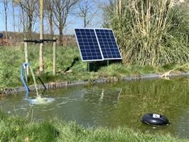 Solar vijverpomp met 2 x 115 Watt zonnepanelen