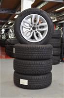 17 BMW X3 Velgen 5x120 ET32 72.5 + winterbanden RFT