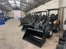 Giant G2700 HD X-TRA + minishovel / kniklader NIEUW