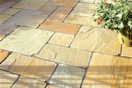 mediterraanse tuintegels Golden Leaf romaans verband