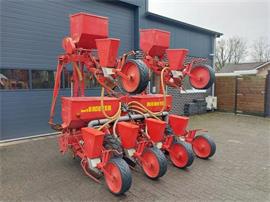 Niemeyer / Nodet MD6 Maiszaaimachine
