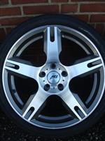 18inch AEZ velgen en banden steek 5x112
