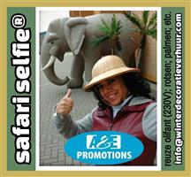 rots props verhuur olifant neushoorn safari items