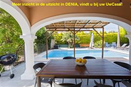 Uw eigen Villa in DENIA bij Golfbaan en 2 parkings
