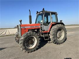 Massey Ferguson 699