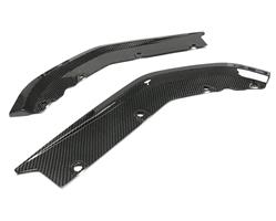 Dit betreft een setBMW G80 G81 M3 Carbon achterbumper splitter