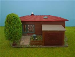 Villa met boom H0/HO [NH527]