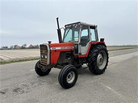 Massey Ferguson 698