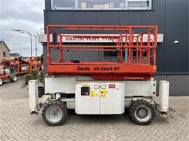 GENIE GS 2669 RT Hoogwerker / arbeitsbuhne 10mtr werkhoogte 4x4 kubota DIESEL 2012