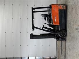Doosan 1800 KG Freelift sideshift