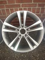 18 Originele BMW 3 Serie Styling 397 Steek 5x120