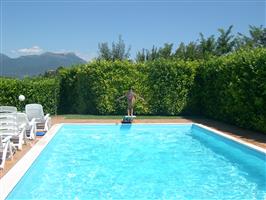 ITALIE, GARDAMEER, MANERBA DEL GARDA