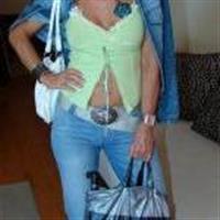 oma zoekt jongen man om haar lekker te neuken
