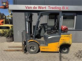 Jungheinrich TFG 425 Triplo 430 Freelift/Sideshift LPG 2014