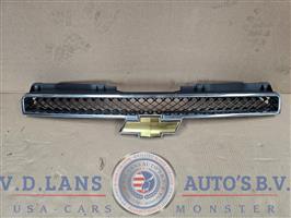 Chevrolet Avalanche / Suburban / Tahoe grille 15835085 OEM