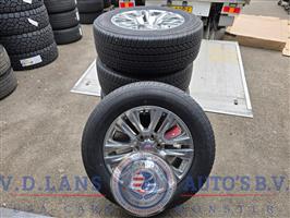 GMC Sierra velgen met Bridgestone Alenza banden 275/60 R20