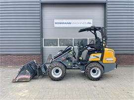 Giant G2300 X-TRA HD minishovel DEMO 2024 80 uur