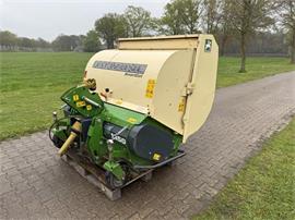 Amazone GH 1350. 3 punts klepelmaaier met opvang