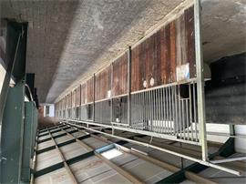 Paardenboxen 350 x 300 draaibaar  9 stuks