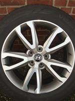 18 Originele Hyundai V-Spoke Velgen Banden 5x114.3