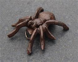 Dierenbeeld spin met ophanghaakje, gietijzer SG387