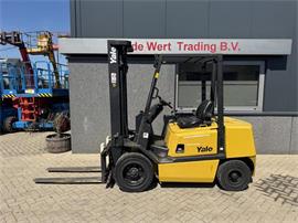 Yale GDP30TP Triplo 530 Freelift/Sideshift Diesel 1996
