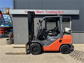 Toyota 02-8FGF30 Duplo 370 Sideshift / Vorkversteller LPG 2008