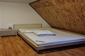 Kamer Zwijnsbergenweg in Rotterdam