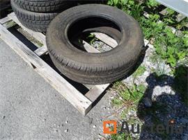 1 Maxmiler 215/70R15C band