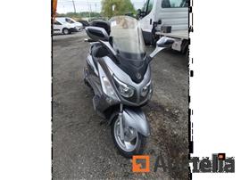 Scooter SYM GTS300i (2011-17.179 km)( RFGLM30WYAS006971)