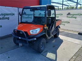 Kubota RTVX 900