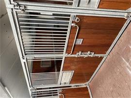 10 Paardenboxen Corton 3 x 4 meter draaibaar