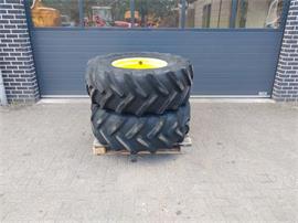 Set wielen  480/70 R24 ZF Steek