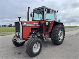 Massey Ferguson 590