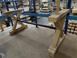 Eiken onderstel Ex Showroom model
