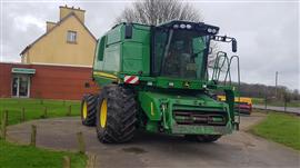 John Deere T660i Pro Drive maaidorser 
